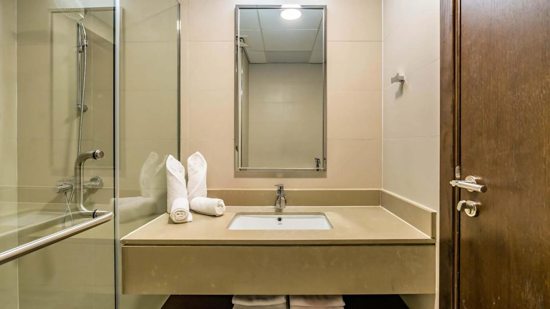 Appartement Silkhaus Newly Furnished Studio Facing Difc With Pool And Gym Access Dubaï Émirats arabes unis